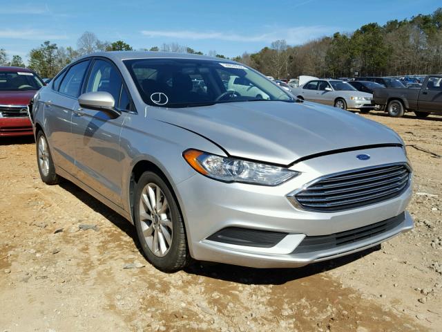 3FA6P0H77HR111492 - 2017 FORD FUSION SE SILVER photo 1