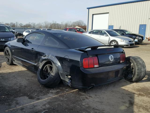 1ZVHT82H685134891 - 2008 FORD MUSTANG GT BLACK photo 3