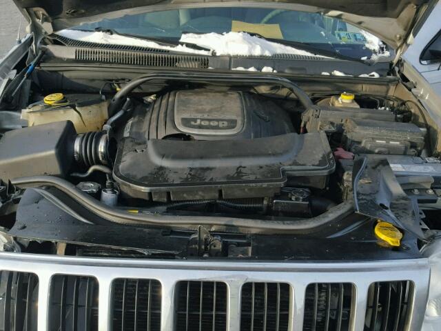 1J8HR58215C574200 - 2005 JEEP GRAND CHER SILVER photo 7