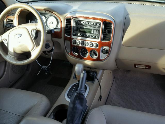 1FMCU04135KD88269 - 2005 FORD ESCAPE LIM TAN photo 9