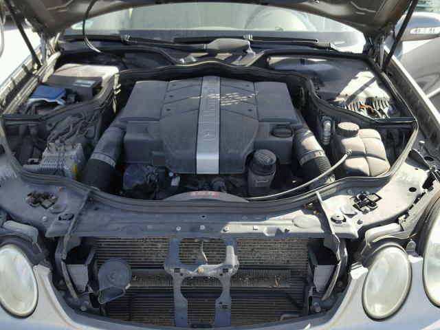 WDBUF65J75A703065 - 2005 MERCEDES-BENZ E 320 SILVER photo 7