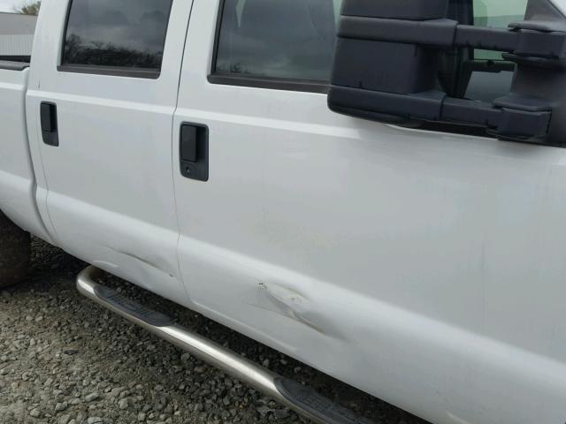 1FTSW21R88EC33641 - 2008 FORD F250 SUPER WHITE photo 9