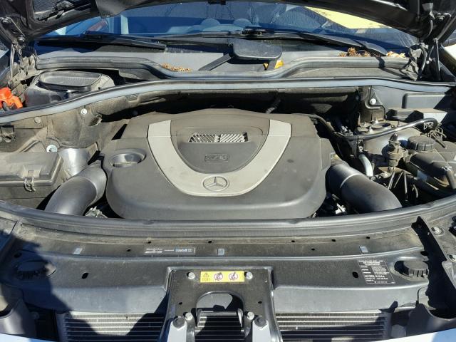 4JGBB5GB4BA635688 - 2011 MERCEDES-BENZ ML 350 GRAY photo 7