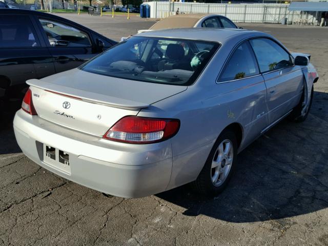 2T1CF22P9YC418205 - 2000 TOYOTA CAMRY SOLA SILVER photo 4