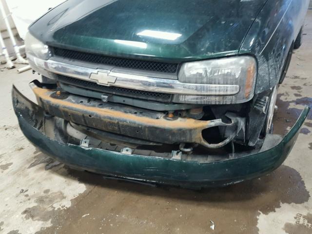 1GNDT13S542327703 - 2004 CHEVROLET TRAILBLAZE GREEN photo 9