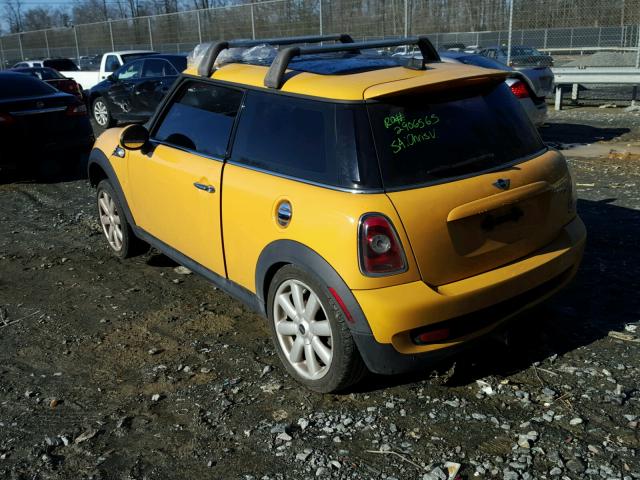 WMWMF73579TW85655 - 2009 MINI COOPER S YELLOW photo 3