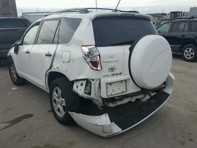 2T3BF4DV3AW069153 - 2010 TOYOTA RAV4 WHITE photo 3