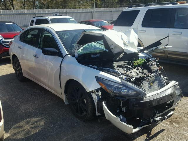 1N4AL3AP6HC264476 - 2017 NISSAN ALTIMA 2.5 WHITE photo 1