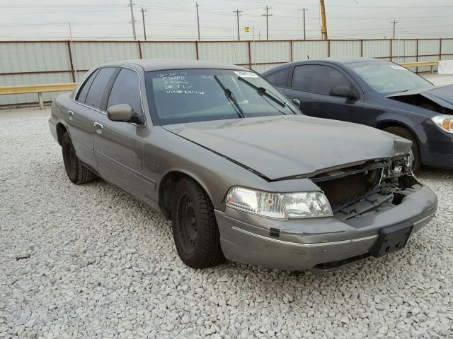 2FAFP73W9YX214048 - 2000 FORD CROWN VICT GRAY photo 1