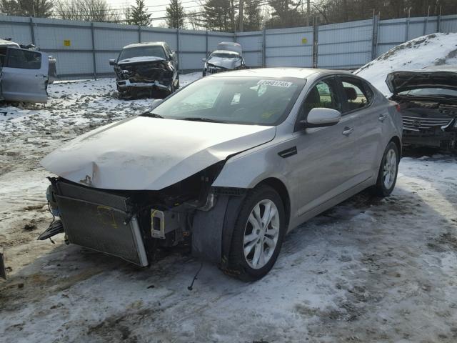 5XXGM4A79CG069214 - 2012 KIA OPTIMA LX SILVER photo 2