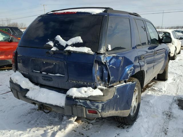 1GNDT13S432369116 - 2003 CHEVROLET TRAILBLAZE BLUE photo 4