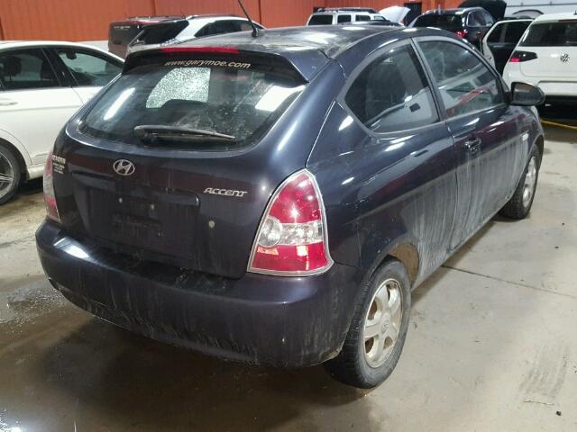 KMHCN35C97U014173 - 2007 HYUNDAI ACCENT BAS BLUE photo 4