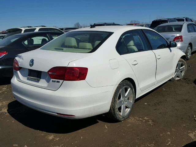 3VWDP7AJ9CM410839 - 2012 VOLKSWAGEN JETTA SE 白色 照片 4