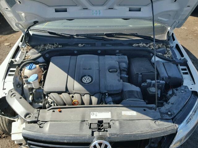 3VWDP7AJ9CM410839 - 2012 VOLKSWAGEN JETTA SE 白色 照片 7