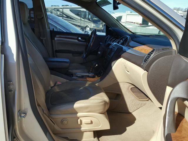 5GAER23798J246391 - 2008 BUICK ENCLAVE CX BEIGE photo 5