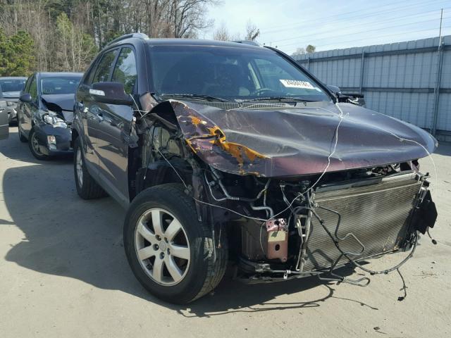 5XYKT3A67DG384363 - 2013 KIA SORENTO LX RED photo 1