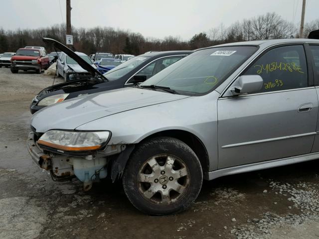 1HGCG65811A032351 - 2001 HONDA ACCORD EX SILVER photo 9