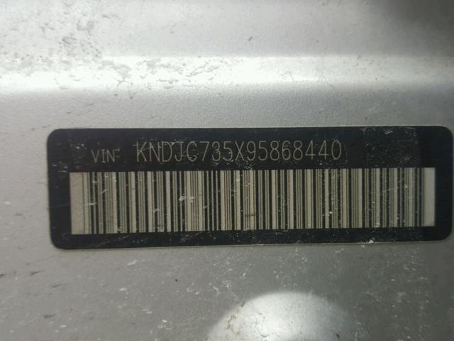 KNDJC735X95868440 - 2009 KIA SORENTO LX SILVER photo 10