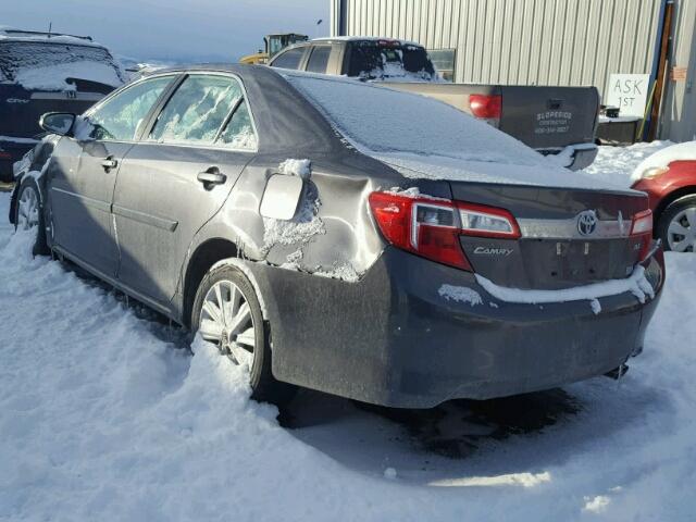 4T1BD1FKXEU134571 - 2014 TOYOTA CAMRY HYBR SILVER photo 3