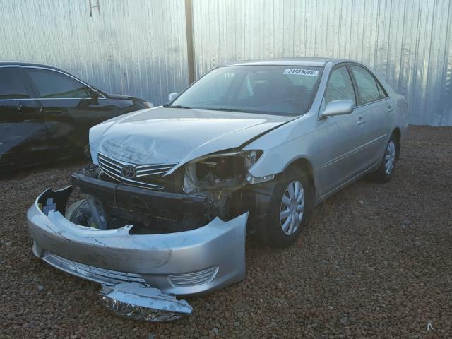 4T1BE32K16U150884 - 2006 TOYOTA CAMRY LE GRAY photo 2