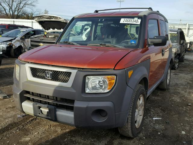 5J6YH286X4L010341 - 2004 HONDA ELEMENT EX ORANGE photo 2