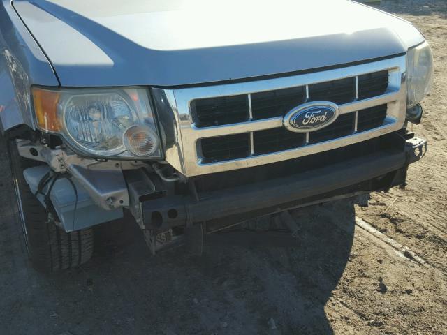 1FMCU03739KA26728 - 2009 FORD ESCAPE XLT SILVER photo 9