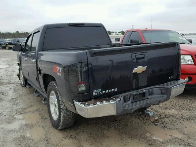 3GCPKSE30BG127739 - 2011 CHEVROLET SILVERADO BLACK photo 3