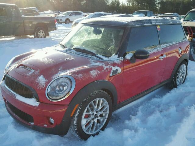 WMWMM935X9TF99079 - 2009 MINI COOPER CLU RED photo 2