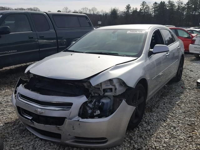 1G1ZC5E04CF147128 - 2012 CHEVROLET MALIBU 1LT 银色 照片 2