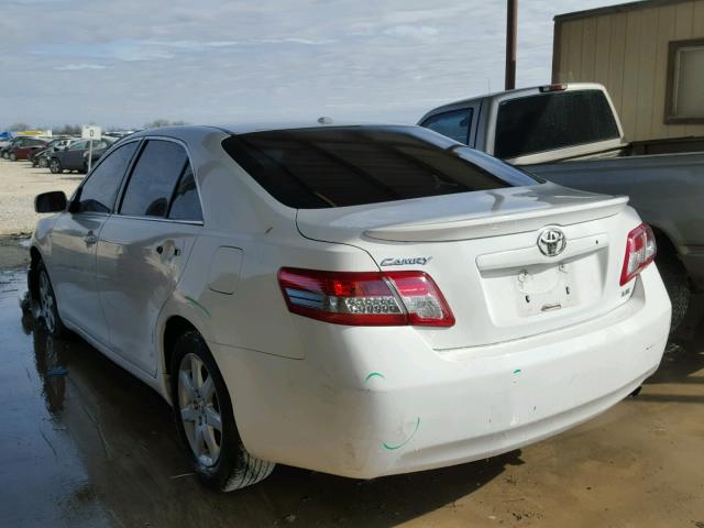 4T4BF3EK5BR111174 - 2011 TOYOTA CAMRY BASE WHITE photo 3