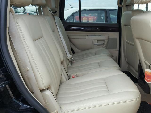 5LMEU68H14ZJ26269 - 2004 LINCOLN AVIATOR 黑色 照片 6