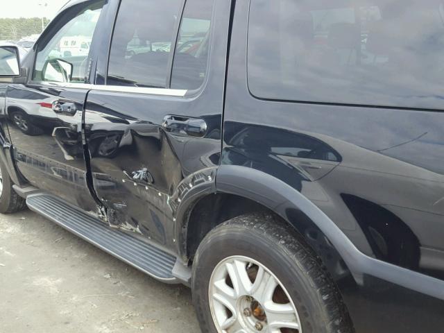 5LMEU68H14ZJ26269 - 2004 LINCOLN AVIATOR 黑色 照片 9