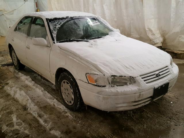 4T1BG22K7XU914422 - 1999 TOYOTA CAMRY CE WHITE photo 1