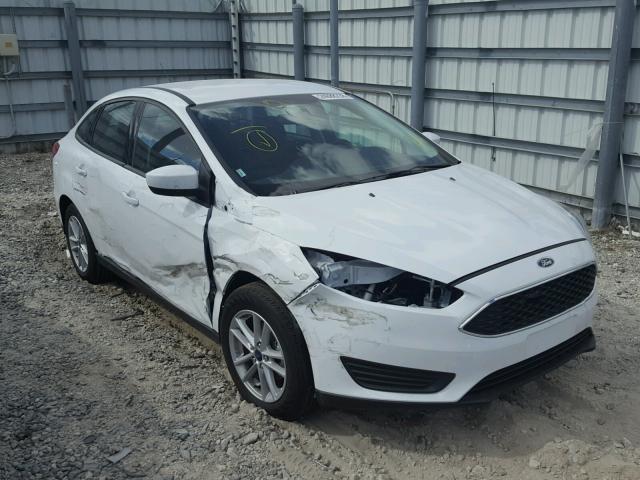 1FADP3F24JL206631 - 2018 FORD FOCUS SE WHITE photo 1