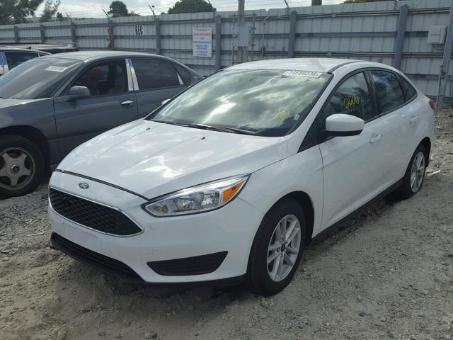 1FADP3F24JL206631 - 2018 FORD FOCUS SE WHITE photo 2