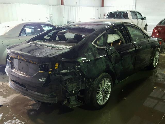 3FA6P0T95GR137502 - 2016 FORD FUSION SE BLACK photo 4