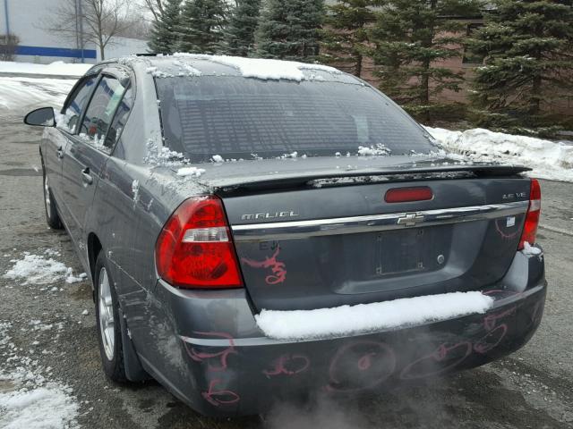 1G1ZT54825F244581 - 2005 CHEVROLET MALIBU LS BLUE photo 3