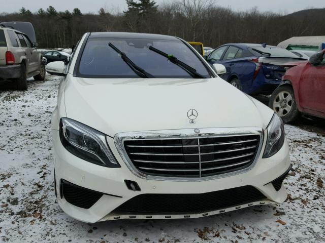 WDDUG7JBXFA161051 - 2015 MERCEDES-BENZ S 63 AMG WHITE photo 9