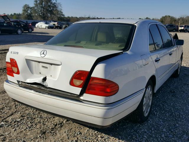 WDBJF65H3XA744425 - 1999 MERCEDES-BENZ E 320 WHITE photo 4