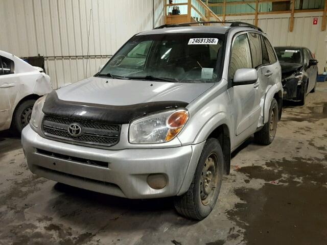 JTEHD20V256022693 - 2005 TOYOTA RAV4 SILVER photo 2