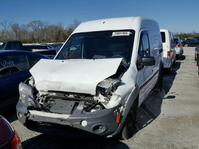 NM0LS7AN6DT133969 - 2013 FORD TRANSIT CO WHITE photo 2