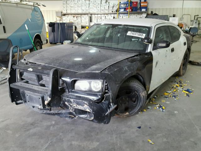 2B3KA43VX9H597205 - 2009 DODGE CHARGER WHITE photo 2