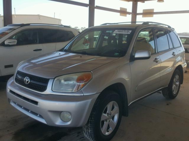 JTEGD20VX40029002 - 2004 TOYOTA RAV4 SILVER photo 2