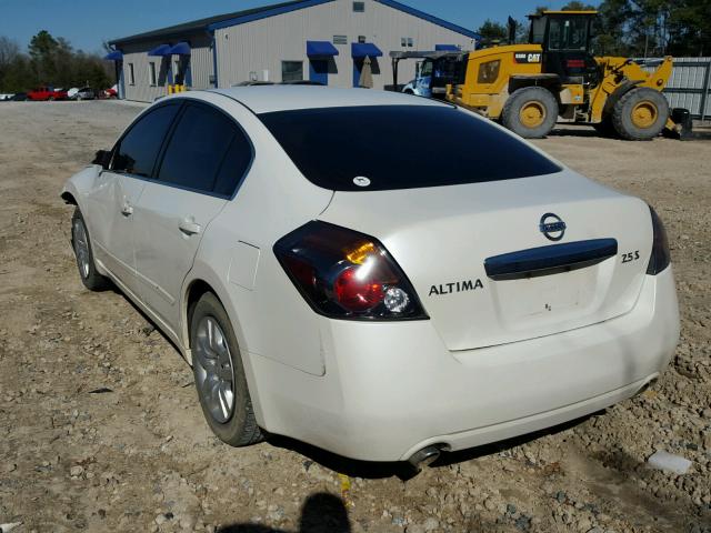 1N4AL2AP3AN431218 - 2010 NISSAN ALTIMA BAS WHITE photo 3