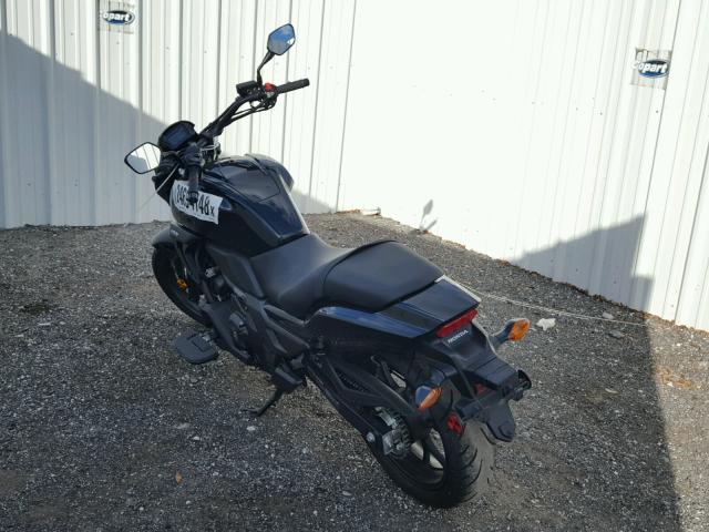 JH2RC6844EK000501 - 2014 HONDA CTX700 ND BLACK photo 3