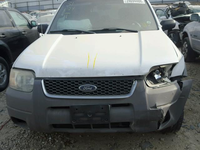 1FMCU03152KB52638 - 2002 FORD ESCAPE XLT WHITE photo 7