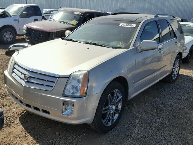 1GYEE637180128207 - 2008 CADILLAC SRX WHITE photo 2