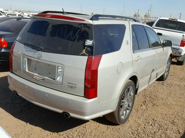 1GYEE637180128207 - 2008 CADILLAC SRX WHITE photo 4