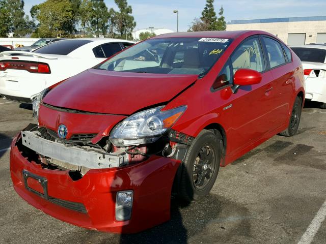 JTDKN3DU4A1313363 - 2010 TOYOTA PRIUS RED photo 2