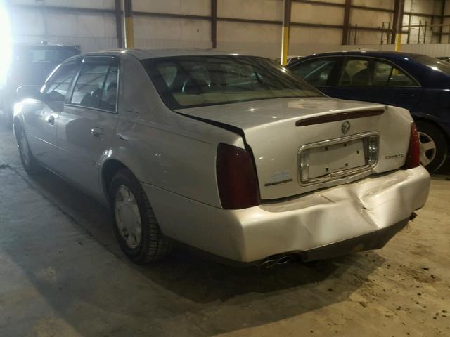 1G6KD54Y7YU212184 - 2000 CADILLAC DEVILLE SILVER photo 3